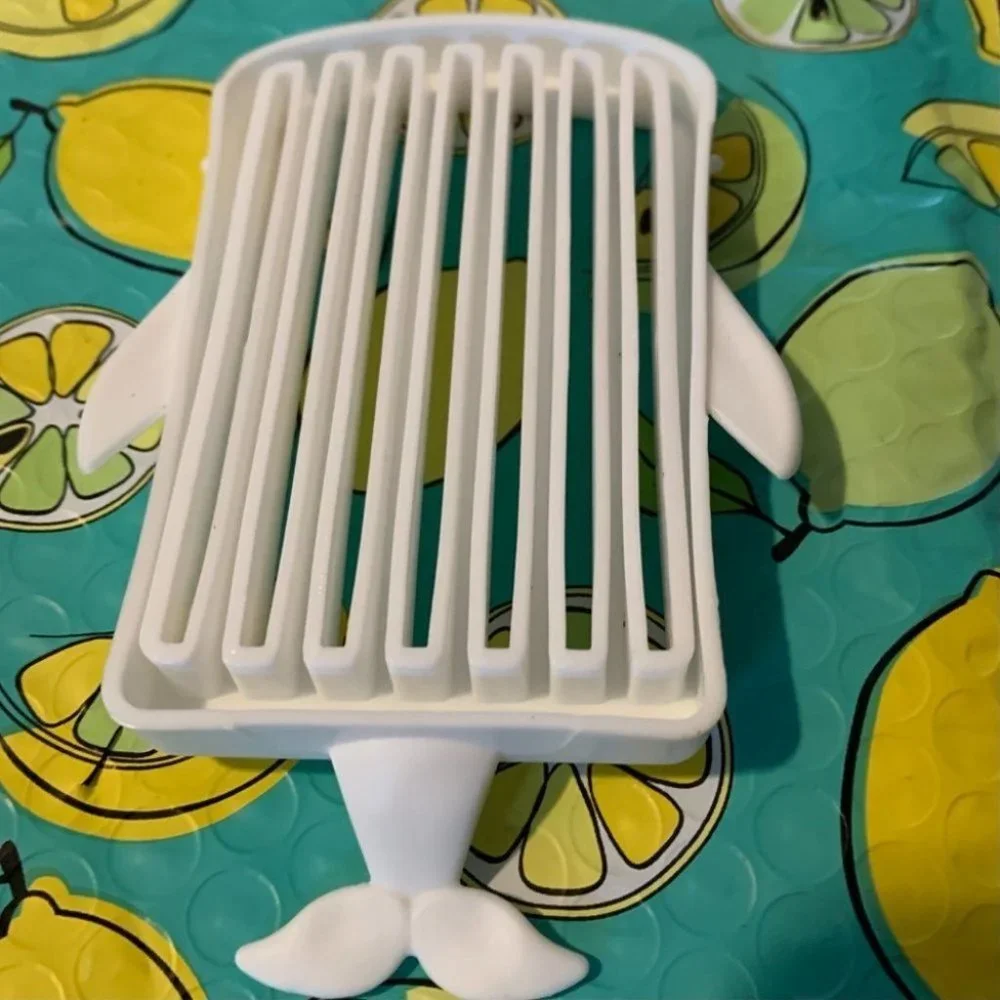Whale Plastic‎ Soap Dish Holder Water Drain